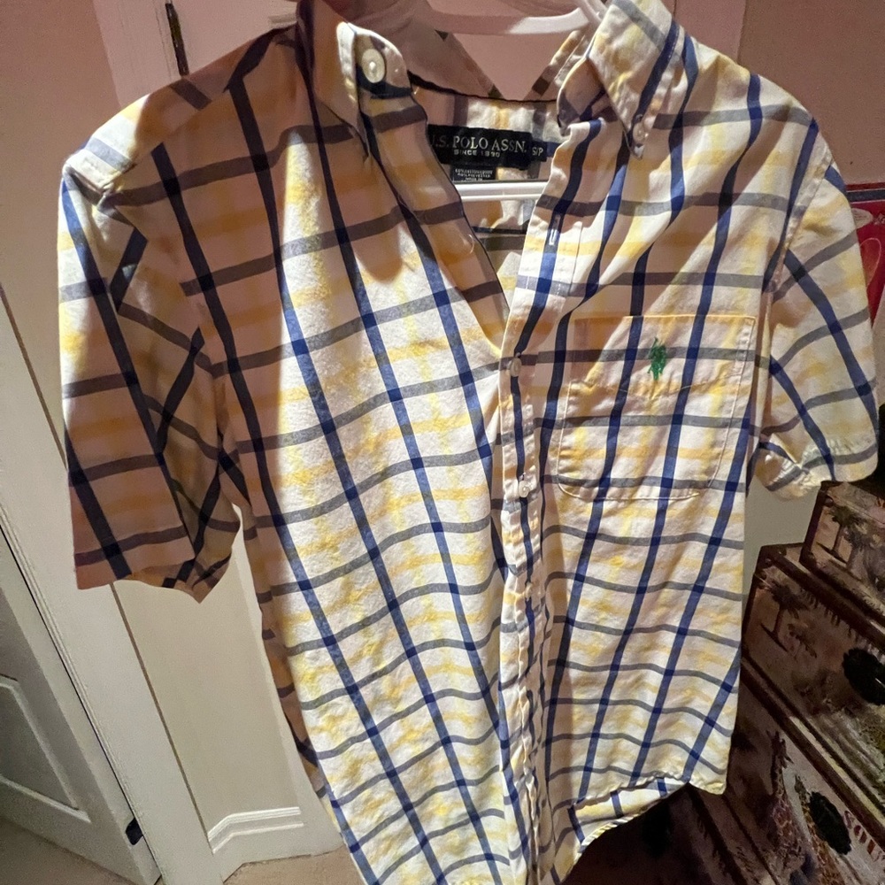 YELLOW POLO T-SHIRT
